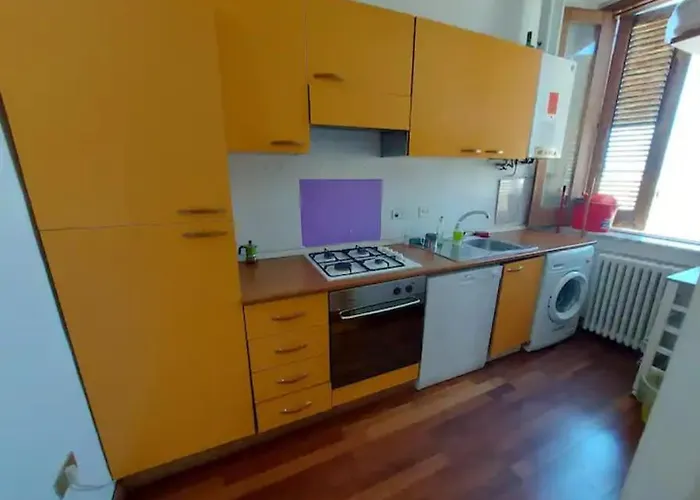 Second Floor - No Lift